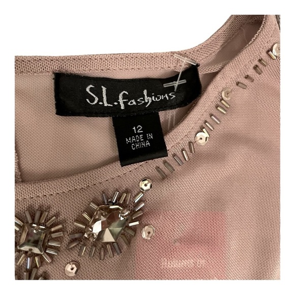 S. L Fashion Tiered Chiffon Jacket Dress with
Beaded Neck Detail size 12 - Picture 8 of 11
